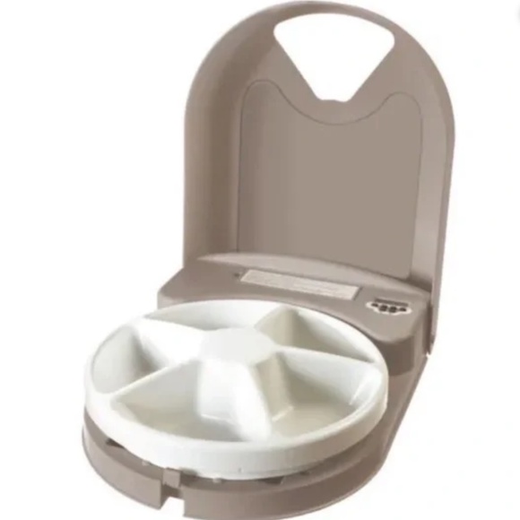 🔥HOST PICK🔥PETSAFE AUTOMATIC PET FEEDER, NEVER MISS A MEAL, PORTION CONTROL - Picture 2 of 10